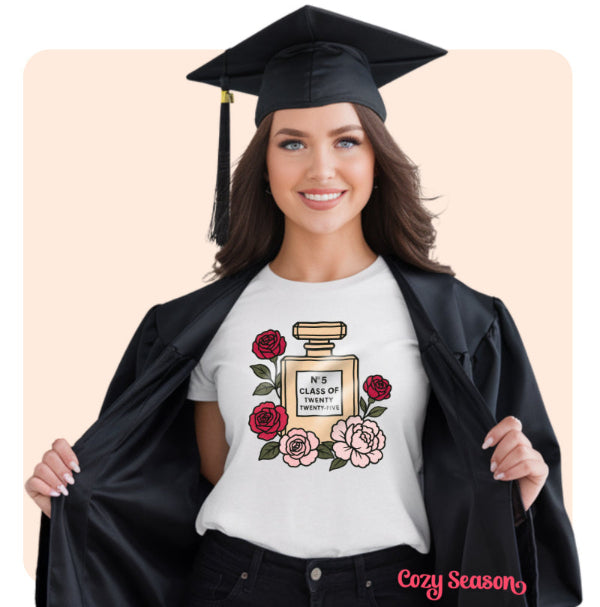 No 5 Class of twenty twenty five - Unisex T-Shirt