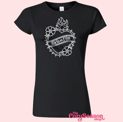 GIRLS ON FILM - Cozy T-Shirt