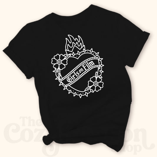 GIRLS ON FILM - Cozy T-Shirt