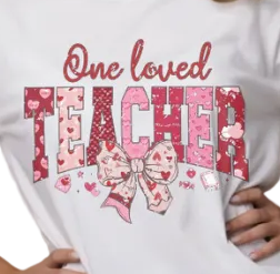 ONE LOVED TEACHER - Unisex T-Shirt